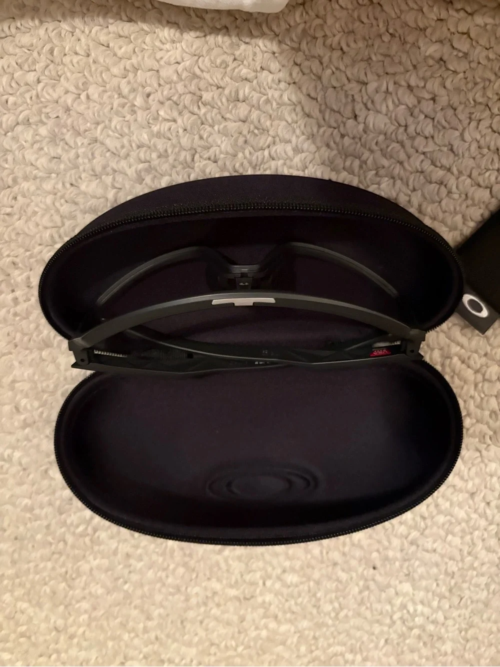 Oakley Black Semi-Rigid Sunglasses Case with Embossed Logo Sutro $235